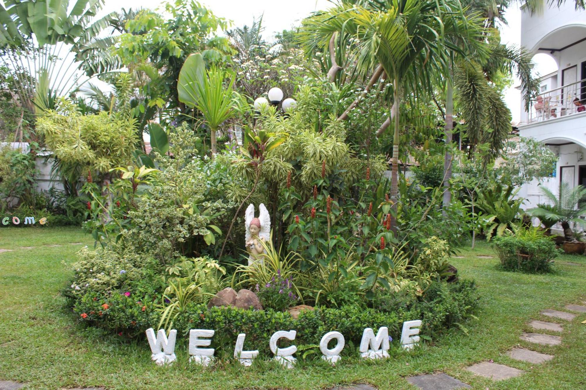 White Elephant Resort Surin Eksteriør bilde
