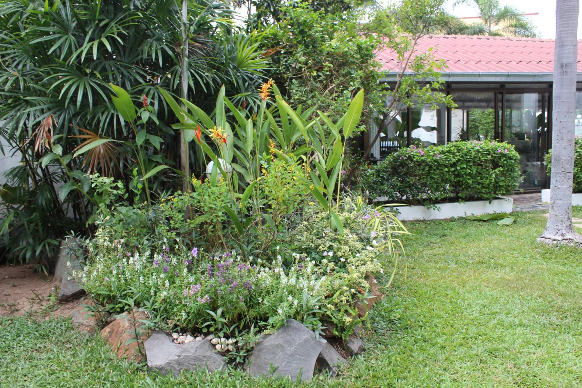 White Elephant Resort Surin Eksteriør bilde