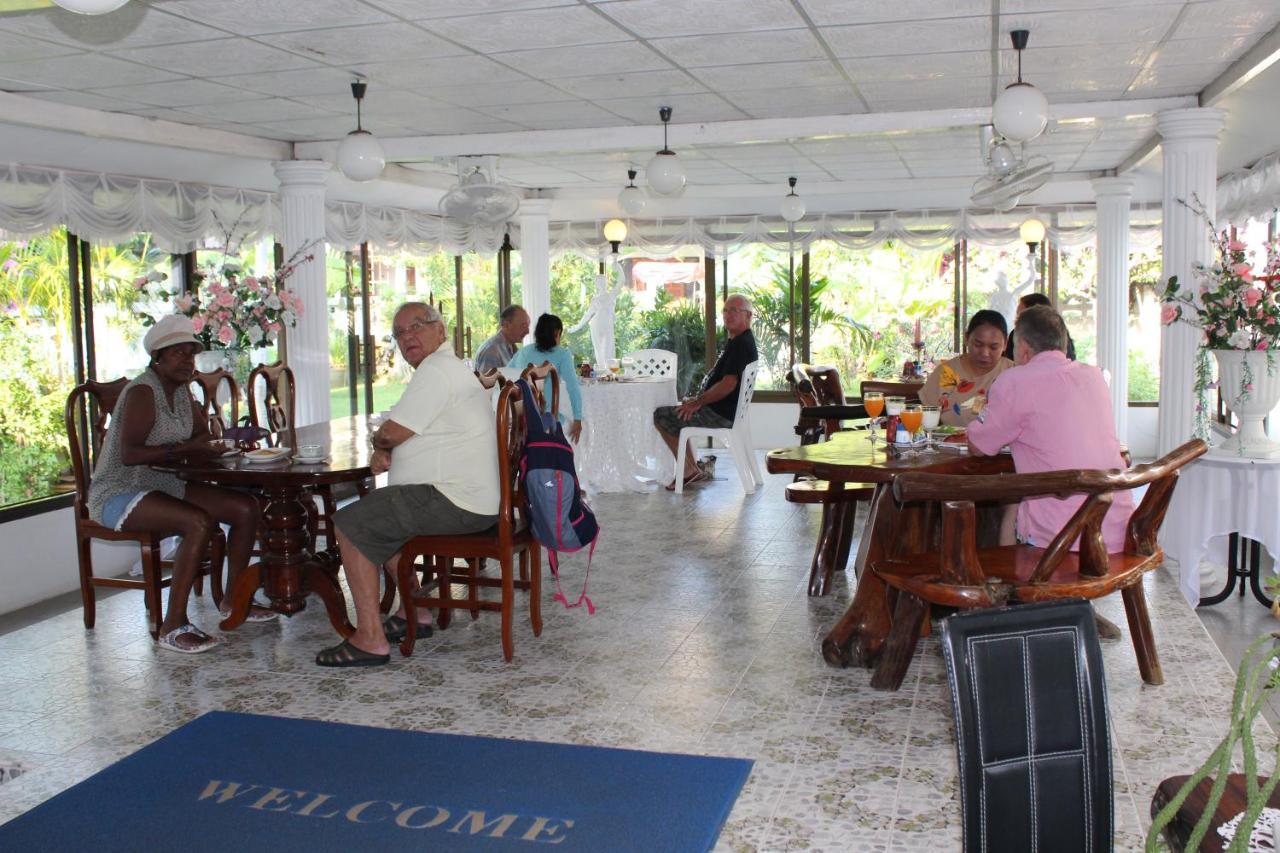 White Elephant Resort Surin Eksteriør bilde
